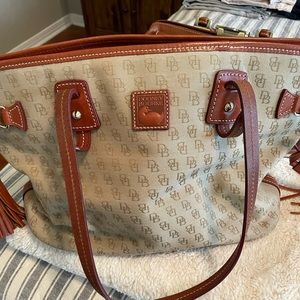 Dooney & Bourke Bag